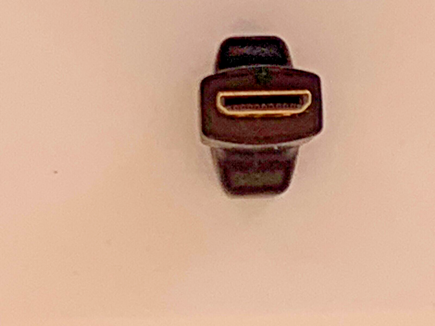 EVGA Mini HDMI male to HDMI female 90 degrees turned dongle adapter
