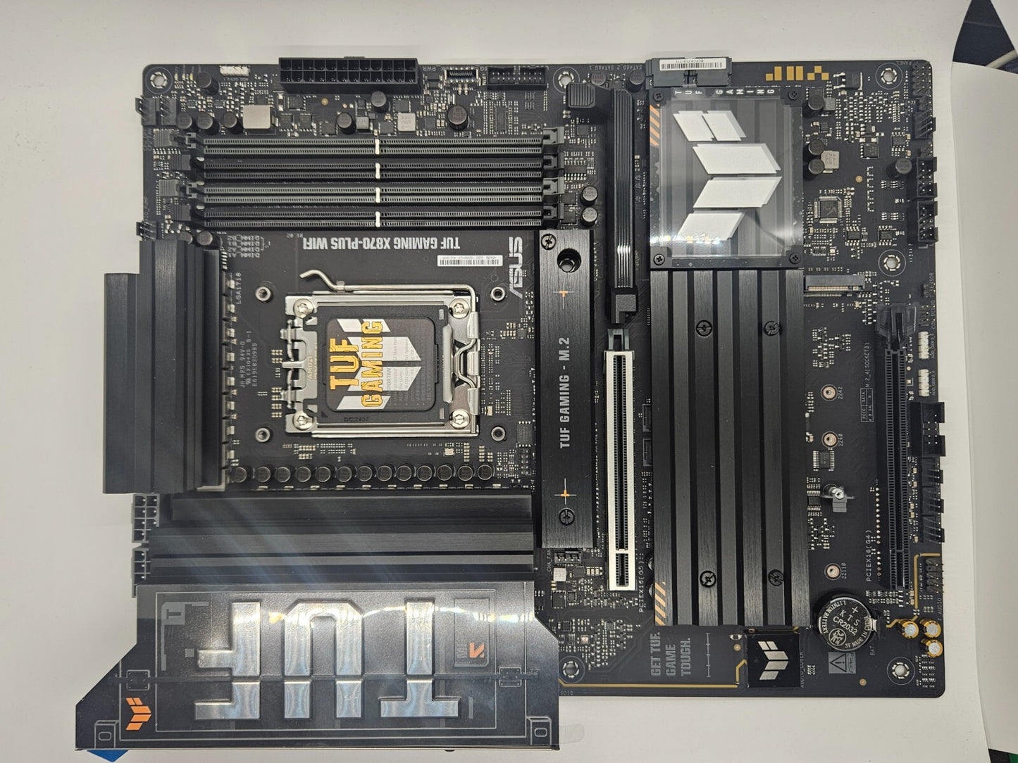 ASUS TUF Gaming X870-PLUS WiFi AMD AM5 X870 DDR5 PCIE 5.0 ATX gaming Motherboard