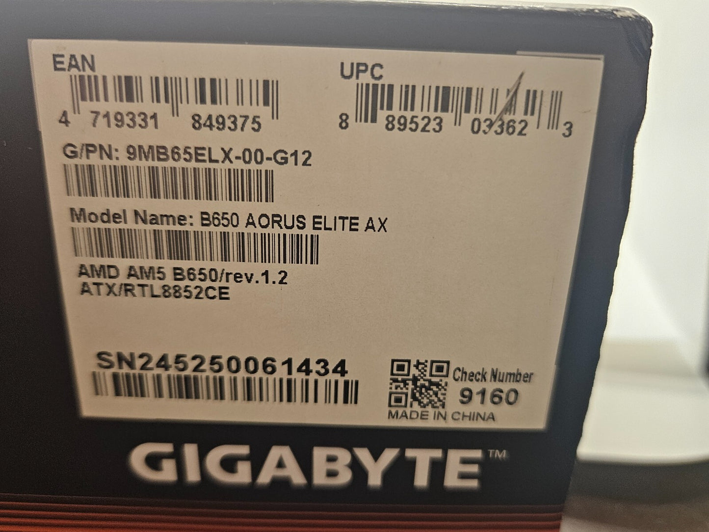 GIGABYTE B650 AORUS Elite AX AMD AM5 DDR5 ATX Motherboard DAMAGED