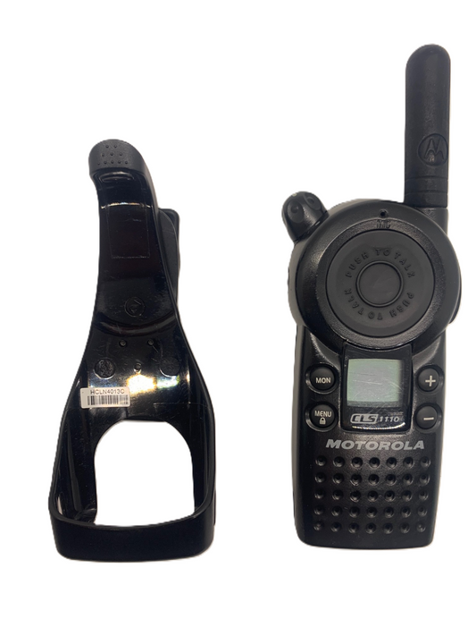 Motorola CLS1110 Walkie Talkie Radio