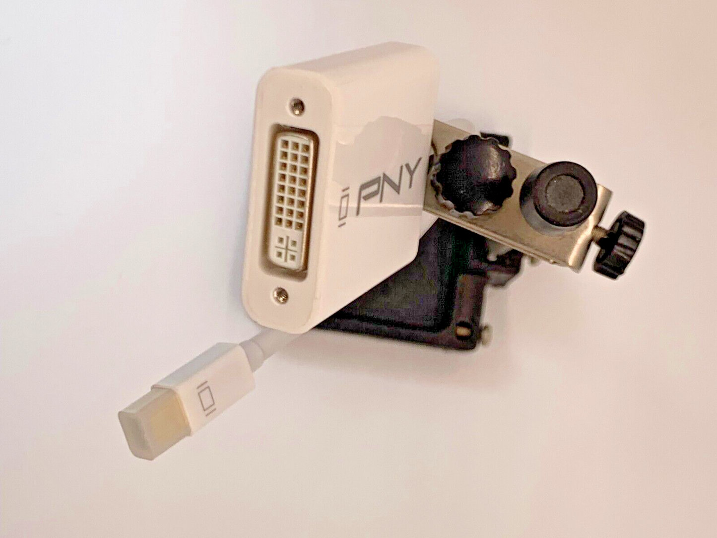 PNY MDP-DVI-SINGLE-PCK MINI DISPLAYPORT (MALE) TO DVI (F) WHITE CABLE ADAPTER