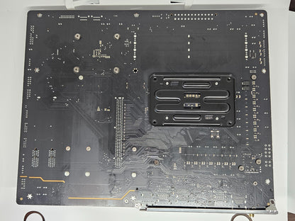 GIGABYTE B650 AORUS Elite AX AMD AM5 DDR5 ATX Motherboard DAMAGED
